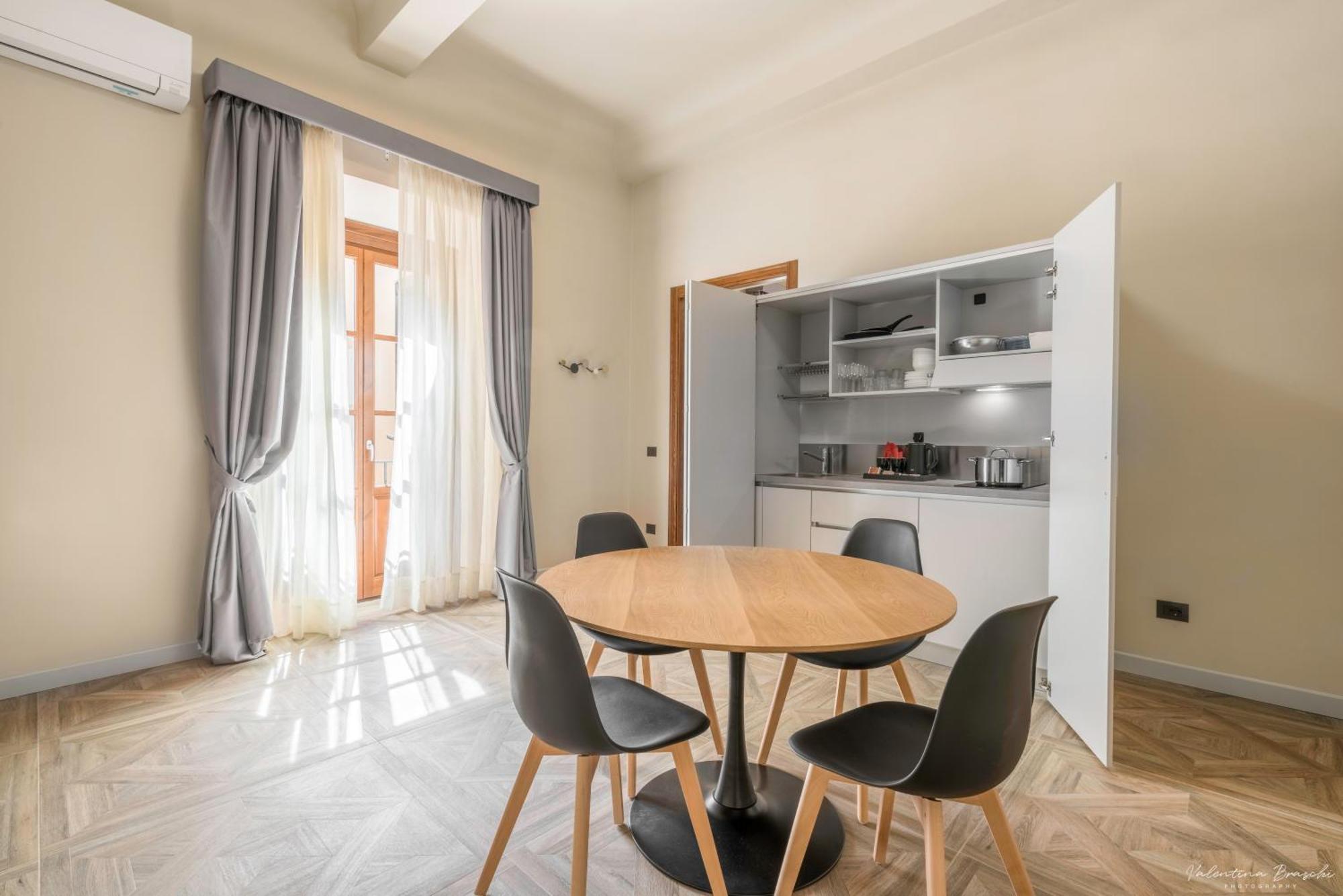 Hotel Adamas Флоренция Экстерьер фото